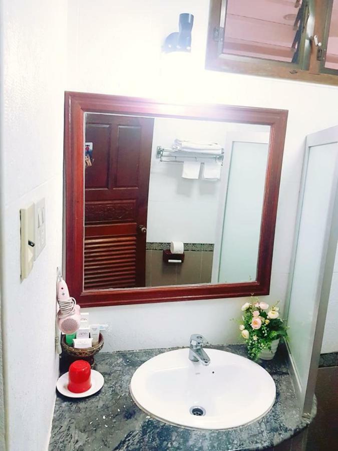 Khampiane Boutique Hotel Ban Nongdouang Экстерьер фото